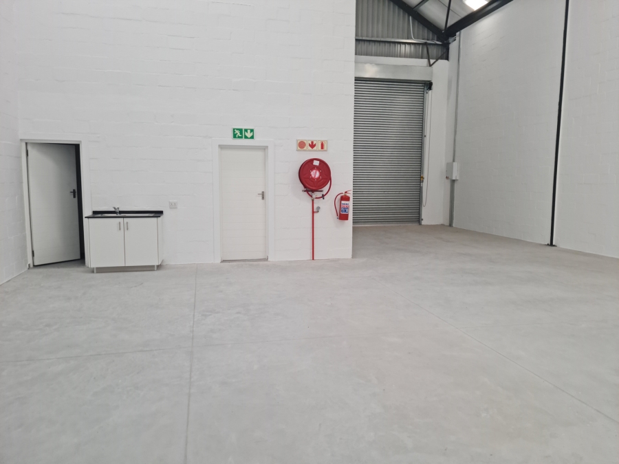 To Let commercial Property for Rent in Firgrove Western Cape